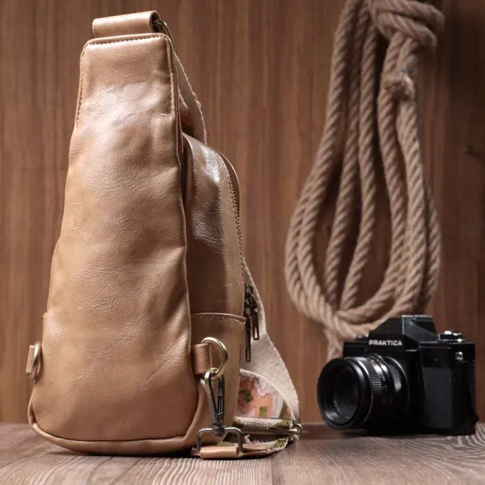 Сумка через плече для жінок з екошкіри Vintage 22790 Світло-коричневий