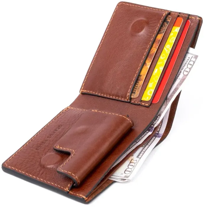 Горизонтальное портмоне в гладкой коже на магнитах GRANDE PELLE 11308 Коричневое