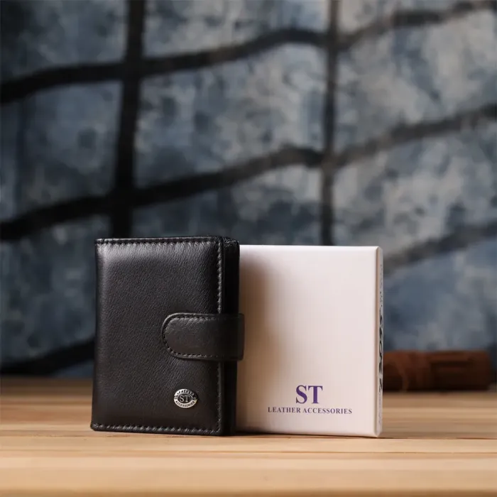 Компактний чоловічий гаманець вертикального формату з натуральної шкіри ST Leather 23095 Чорний