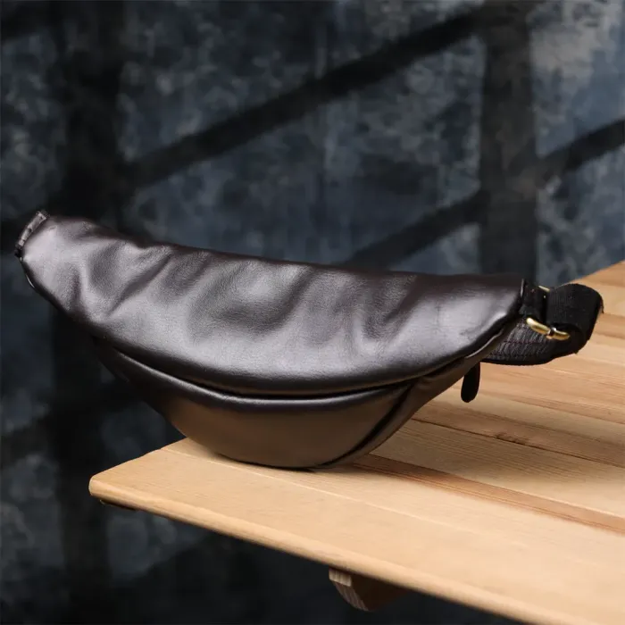 Сумка бананка відмінної якості з гладкої натуральної шкіри Shvigel 23144