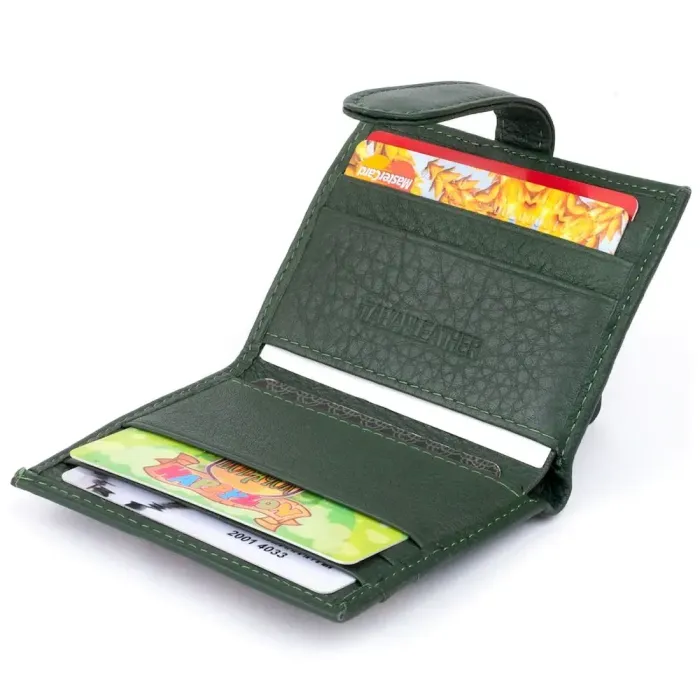 Кошелек-визитница на хлястике с кнопкой женский ST Leather 19229 Зеленый