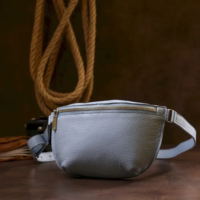 Кожаная удобная женская бананка Shvigel 16374 Голубой