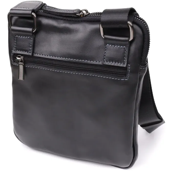 Стильна та практична чоловіча сумка на плече з натуральної гладкої шкіри Shvigel 23153 Чорний