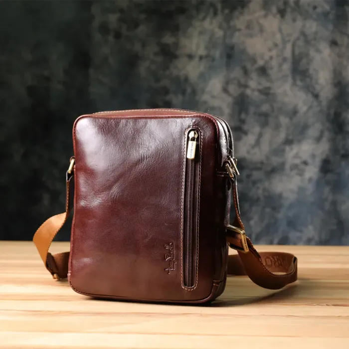 Чоловіча сумка з кишенями з гладкої натуральної шкіри Tony Perotti 20856_1 (9148-17 moro) Коричневий