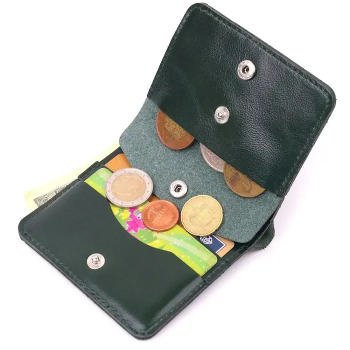 Кожаное практичное портмоне Shvigel 16608 Зеленый