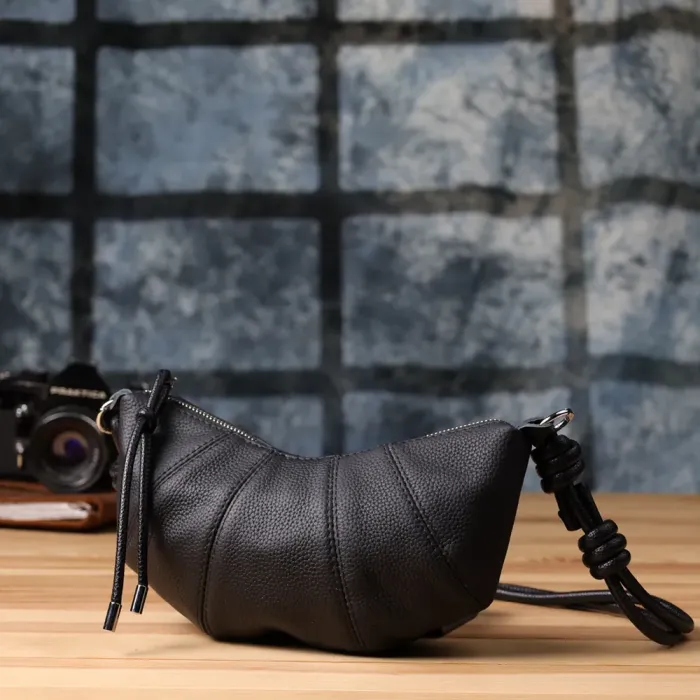 Жіноча напівкругла сумка з натуральної шкіри Vintage 22932 Чорний