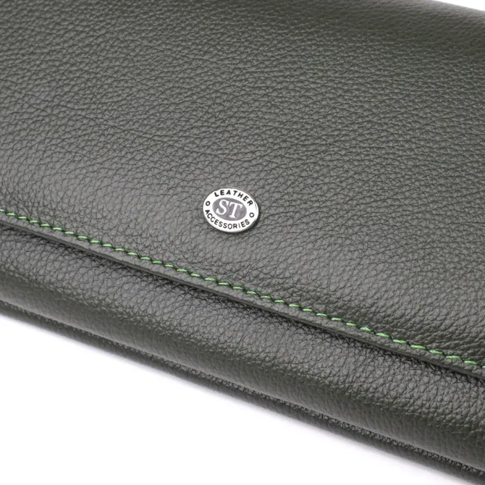 Горизонтальний гаманець з кишенею для телефону з натуральної шкіри ST Leather 23068 Зелений