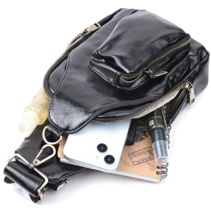 Практична жіноча сумка з екошкіри з акцентом на текстильну лямку Vintage 22776 Чорний