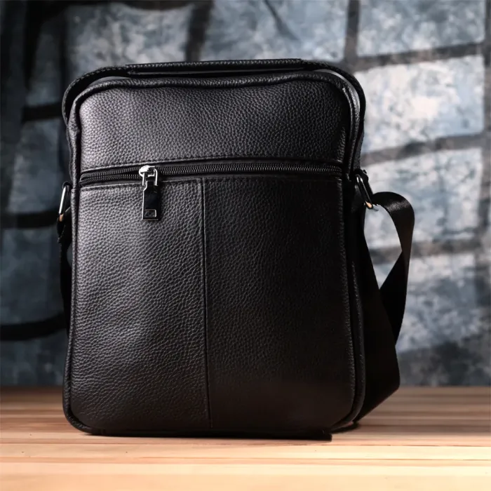 Зручна вертикальна сумка для чоловіків із натуральної шкіри Vintage 15115 Чорний