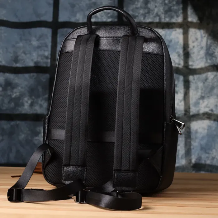 Місткий рюкзак для чоловіків з натуральної шкіри Vintage 23045 Чорний