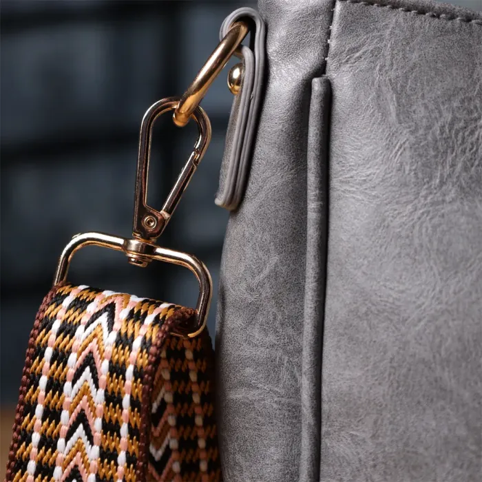 Жіноча зручна сумка з екошкіри Vintage 15134 Сірий