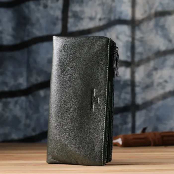 Красивий шкіряний гаманець на три відділення ST Leather 23110 Зелений