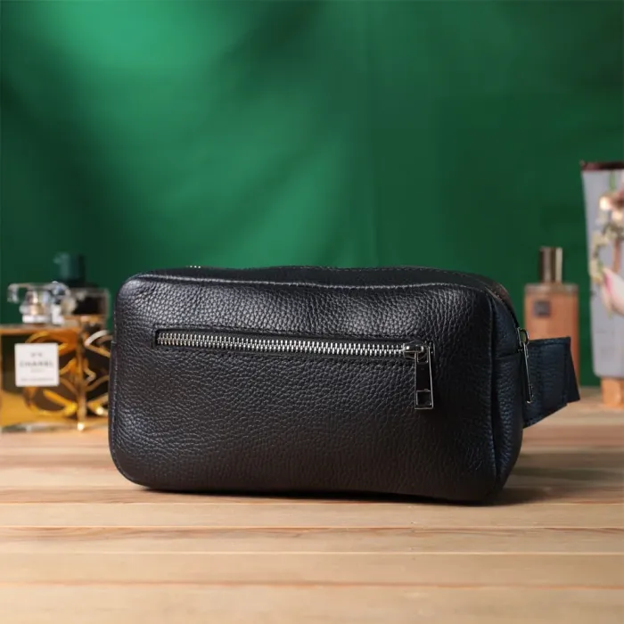 Чоловіча сумка-бананка з натуральної шкіри флотар Shvigel 22826 Чорна