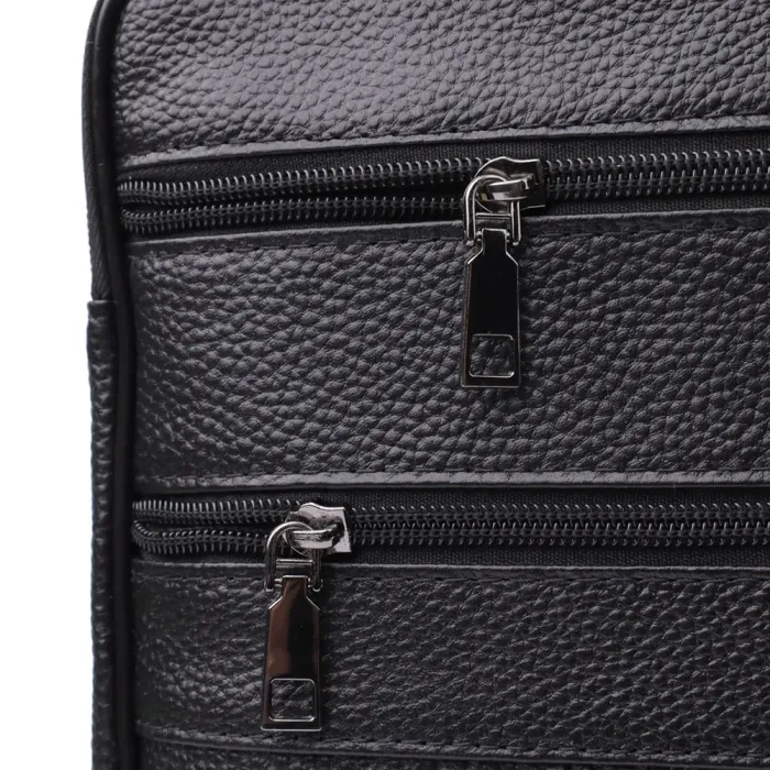 Містка чоловіча сумка з ручкою для перенесення в руці з натуральної шкіри Vintage 23023 Чорний