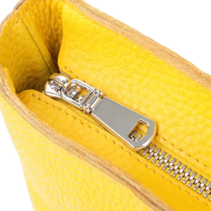 Місткий жіночий шоппер із натуральної шкіри Shvigel 15156 Жовтий