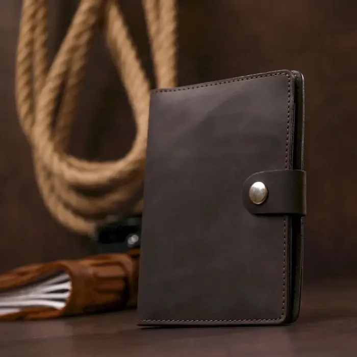 Урожай матовий шкіряний тревел-кейс Shvigel 16517 Коричневий