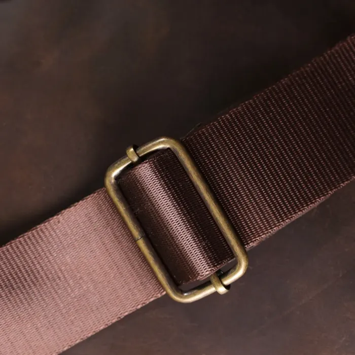 Чоловіча сумка через плече з вінтажної шкіри Shvigel 20866_1 Коричневий