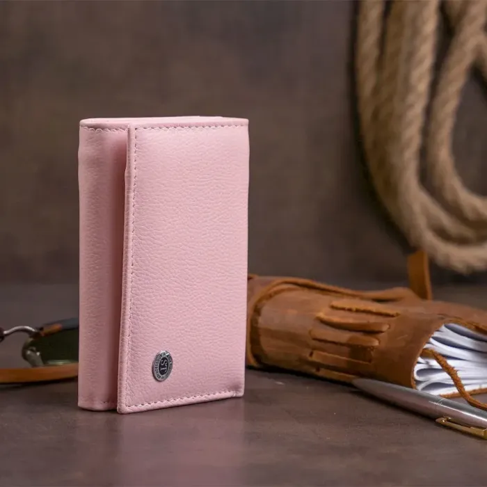 Горизонтальное портмоне из кожи женское на магните ST Leather 19334 Розовое