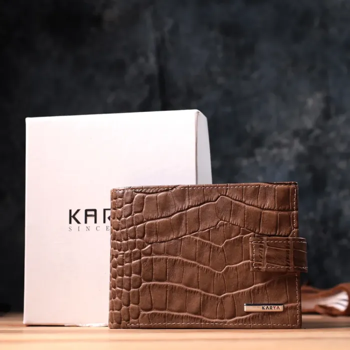 Місткий чоловічий гаманець з натуральної шкіри KARYA 22854 Коричневий
