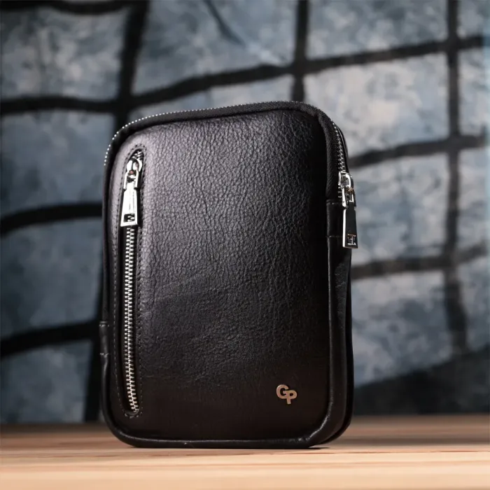 Чоловіча прямокутна сумка бананка із зернистої натуральної шкіри GRANDE PELLE 22879 Чорний