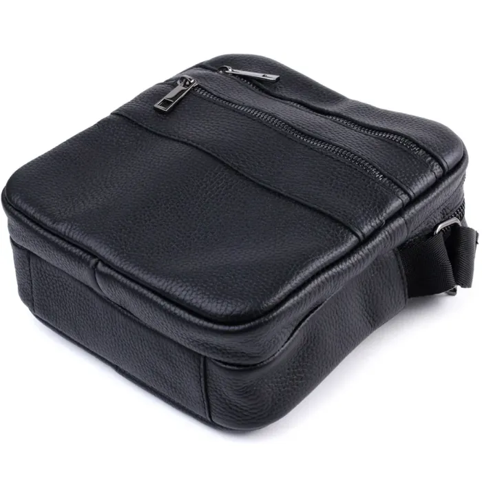 Чоловіча сумка месенджер із зернистої натуральної шкіри Shvigel 22847 Чорна