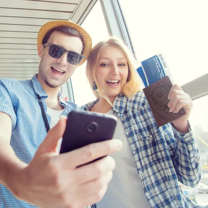 Обкладинка на паспорт SHVIGEL 13835 Бордовий