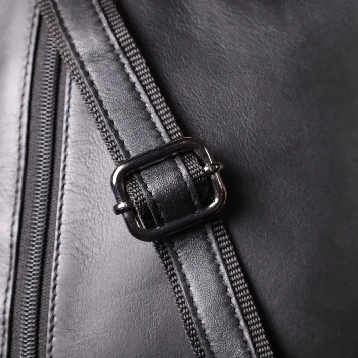 Стильна чоловіча сумка через плече з натуральної шкіри Tony Perotti 20882_1 (6047 nero) Чорний