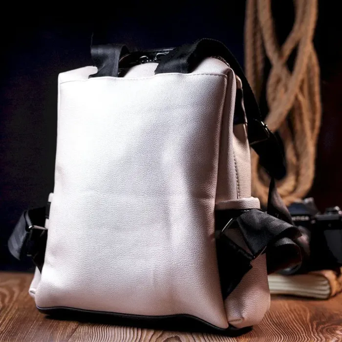 Вместительный женский рюкзак из эко-кожи Vintage 18715 Золотистый