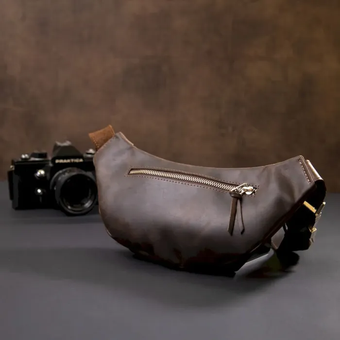 Бананка у вінтажній шкірі GRANDE PELLE 11154 Коричнева