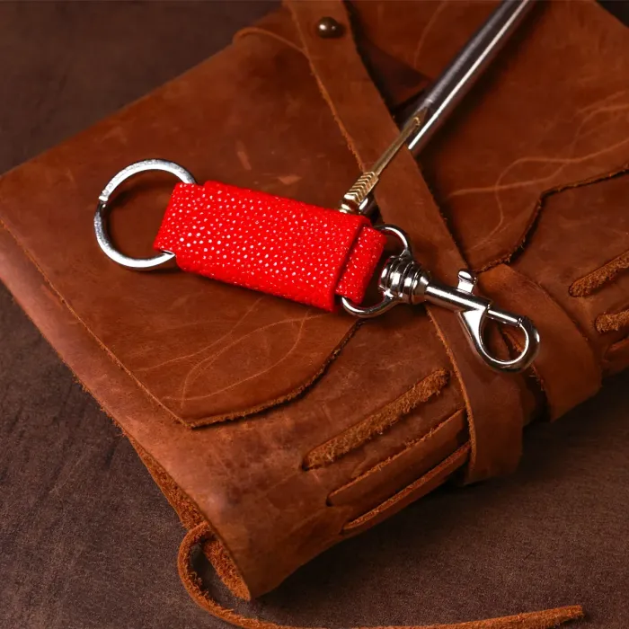 Брелок сувенір STINGRAY LEATHER 18013 із натуральної шкіри морського ската Червоний