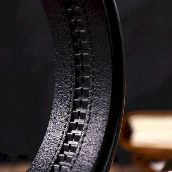 Брючний чоловічий ремінь із пряжкою автомат з натуральної шкіри 21465 Vintage Чорний