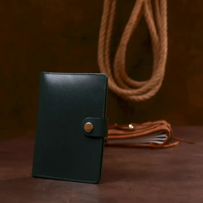 Добротная обложка на документы из натуральной кожи Shvigel 16527 Зеленый