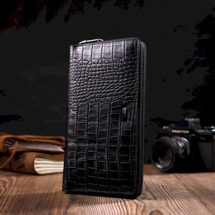 Добротный мужской клатч с одним отделением из натуральной кожи с тиснением под крокодила BOND 22030 Черный