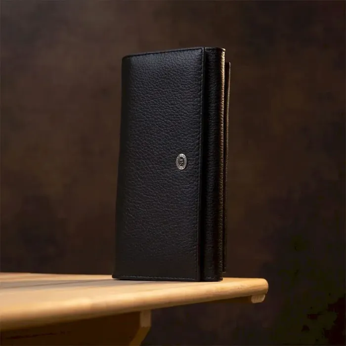 Добротний жіночий гаманець ST Leather 19375 Чорний