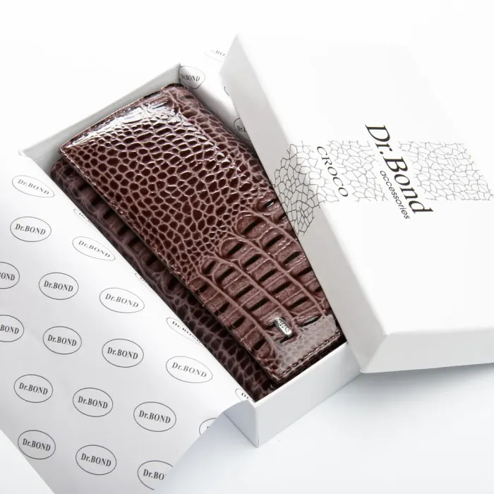 Кошелек PE Женский кожа DR. BOND PEW1-V brown