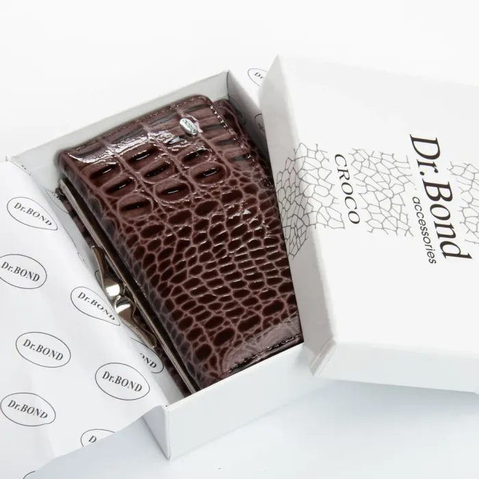 Кошелек PE Женский кожа DR. BOND PEW214 brown