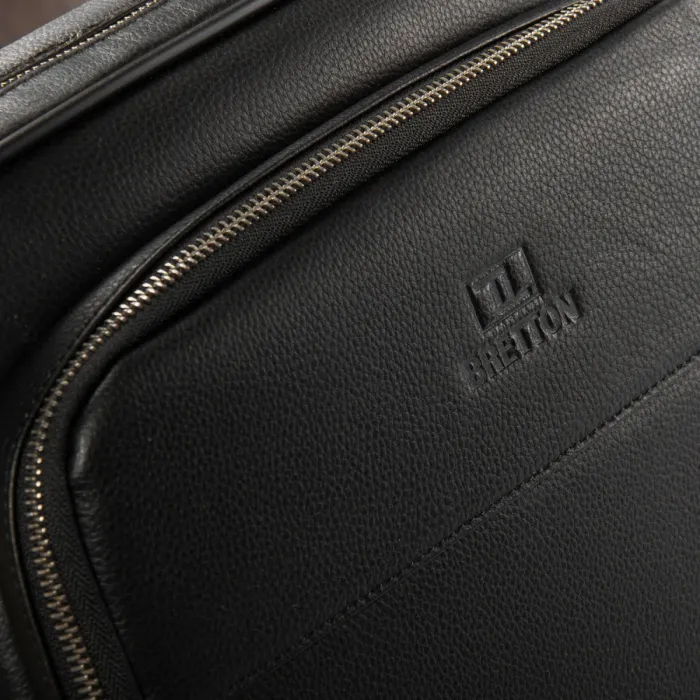 Рюкзак Городской кожа BRETTON 8003-139 black