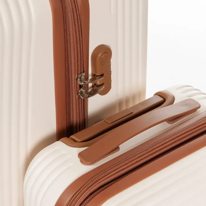 Дорожная Чемодан 31 ABS-пластик FASHION A12 white