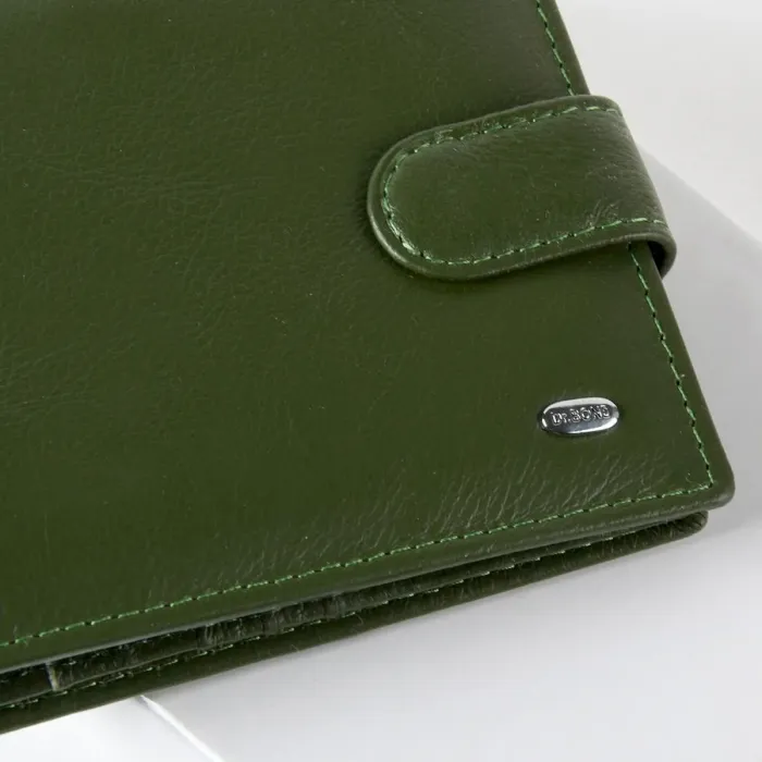 Жіночий гаманець Classic шкіряний Dr.Bond WN-7 dark-green