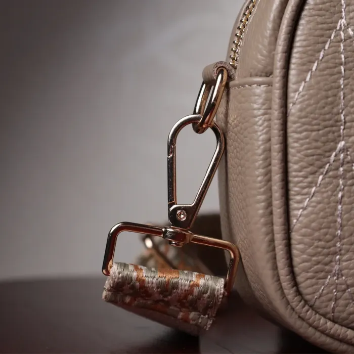 Елегантна стьобана сумка жіноча з натуральної шкіри Vintage 22612 Бежевий