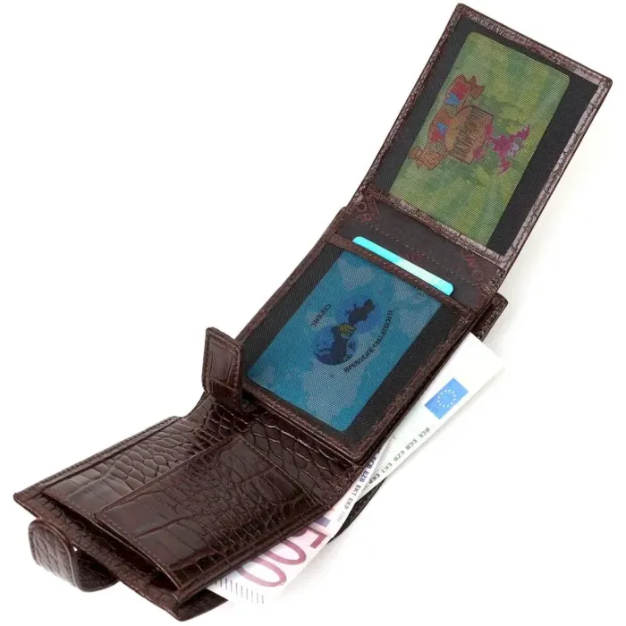 Фактурний чоловічий горизонтальний гаманець із натуральної шкіри з тисненням під крокодила BOND 22009 Коричневий