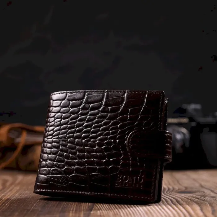 Фактурний чоловічий горизонтальний гаманець із натуральної шкіри з тисненням під крокодила BOND 22009 Коричневий