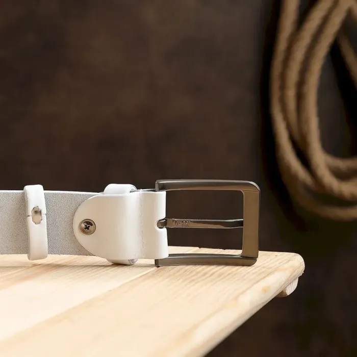 Гладкий стильный мужской ремень Vintage 20718 Белый