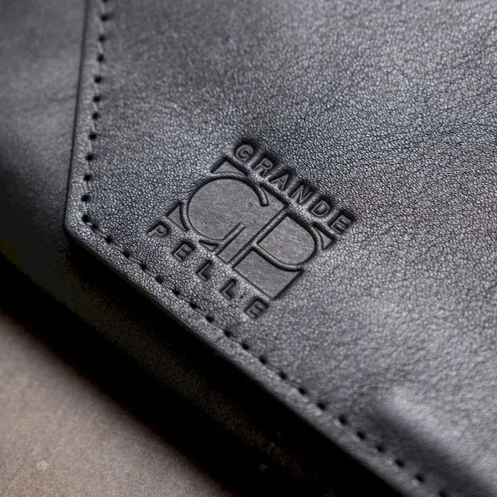 Горизонтальне стильне портмоне унісекс GRANDE PELLE 11557 Синій