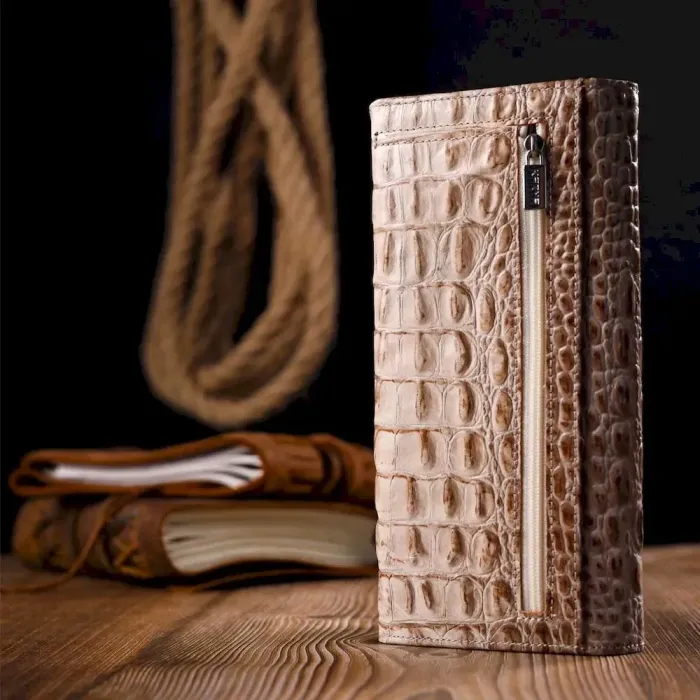 Жіночий гаманець з натуральної шкіри з тисненням під крокодила KARYA 21163 Бежевий