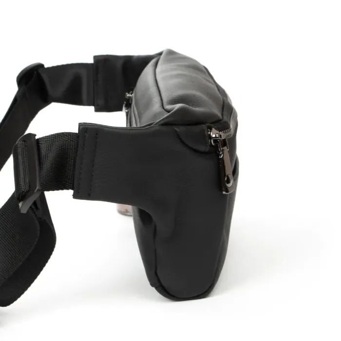 Сумка На пояс шкіра BRETTON 8786-56A black