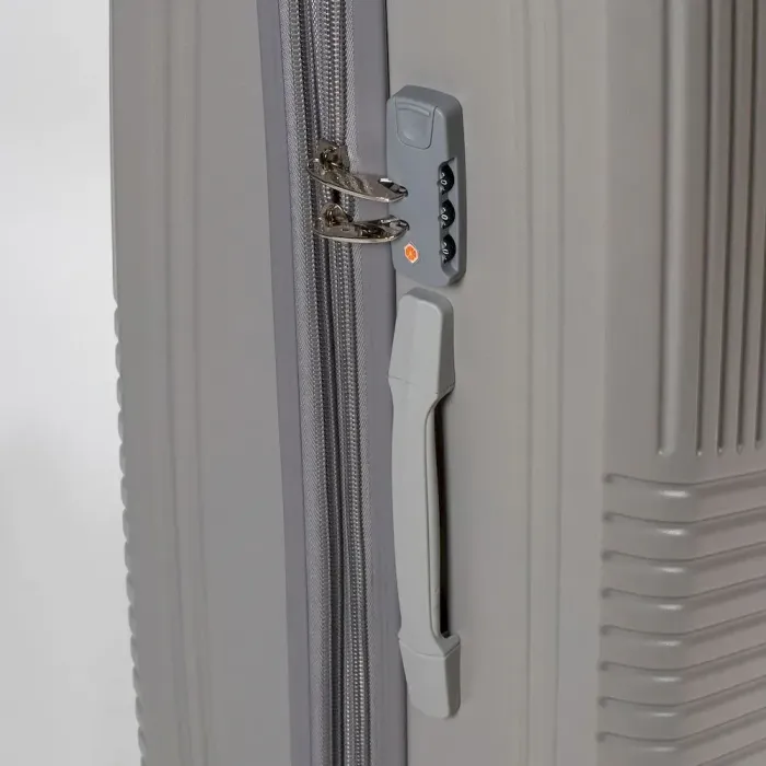 Дорожная Чемодан 31 ABS-пластик 802 silver