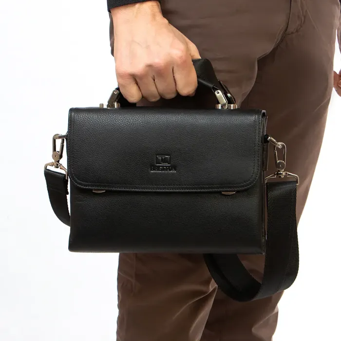 Сумка Чоловіча Барсетка шкіра BRETTON 9012-18 black
