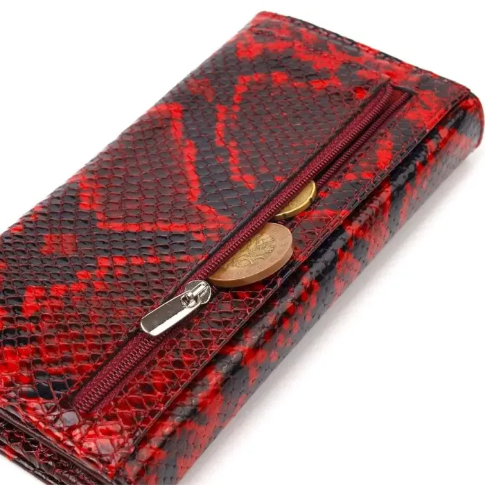 Цікавий жіночий гаманець з натуральної лакованої шкіри з тисненням під змію CANPELLINI 21656