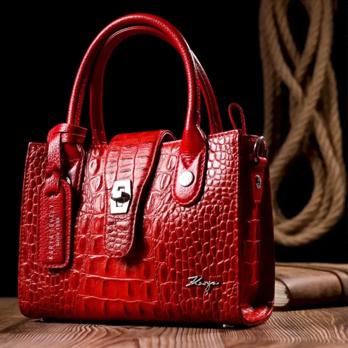 Яркая маленькая женская сумка KARYA 20893 кожаная Красный